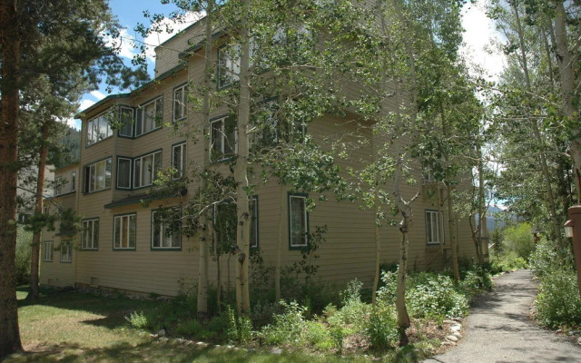 Pines Condominiums in West Keystone by Key to the Rockies