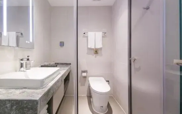 Homeinn Selected Hotel (Lvliang Lishi Longfeng North Street Xingsheng Road)