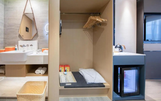 Atour Hotel Hing-Tech Zone Wuyue Square Kunming