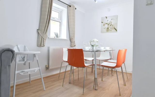 Clapham Junction - 2 Bedroom Apartment