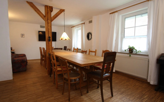 Cottage, Uppost in Upost