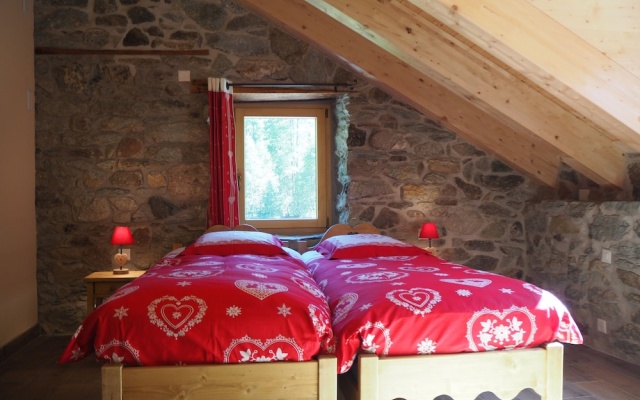 Hôtel Aiguille de La Tza – Guest Rooms – Evolene