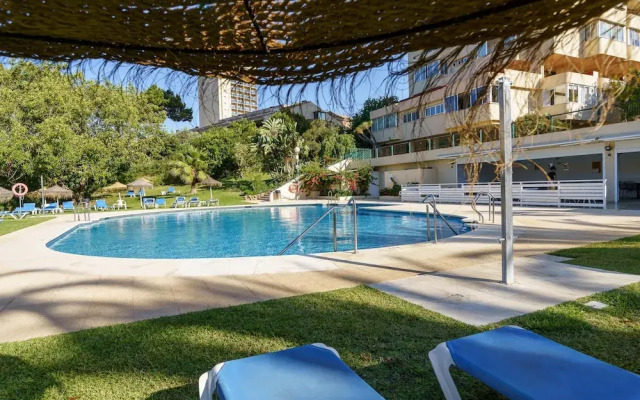 Marbella Este Next Marriott and Nikki B
