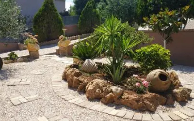 Onira Boutique Hotel