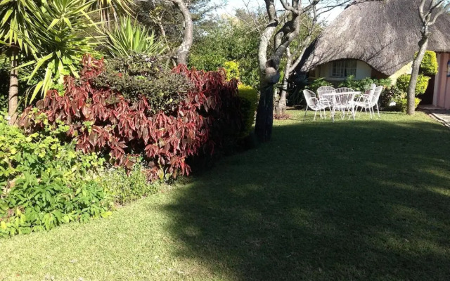 Lynn's Guest House