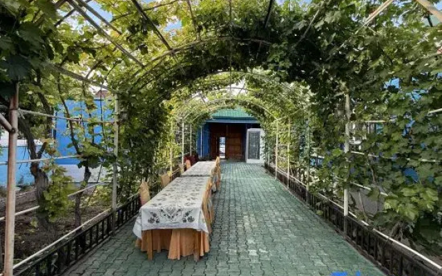 Yining Jingya Hefeng Homestay