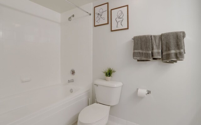 Spacious 2BR Condo at Ballston