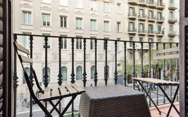Stay U-nique Apartments Eixample Center