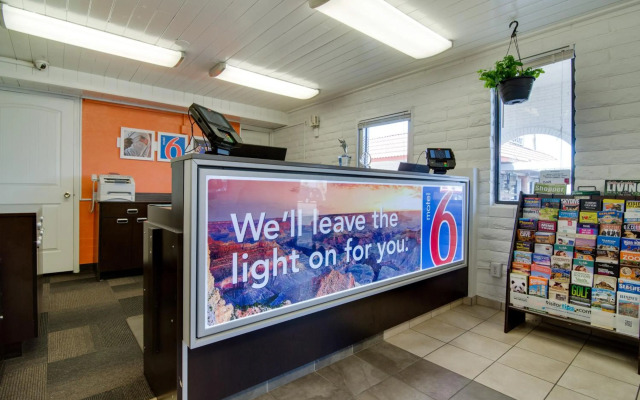 Motel 6 Eloy, AZ - Casa Grande