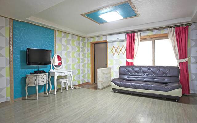 Yangpyeong Sigyekkot Pension