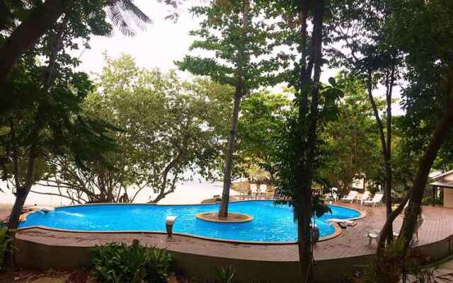 The C Samet Beach Resort