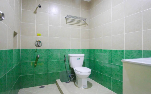 Hotel 99 Monumento Caloocan