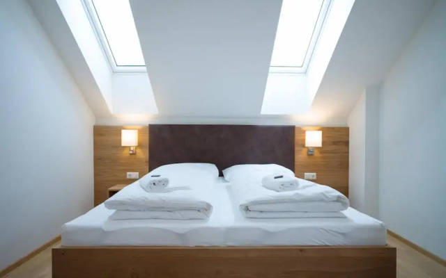 Lake View Suites Villa Julia - Penthouse Suite