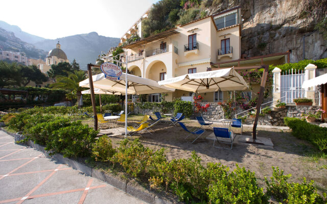 La Caravella Positano Beach, Residence