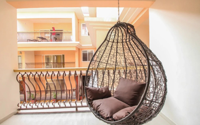 OYO 10803 Home 2BHK Poolside Siolim