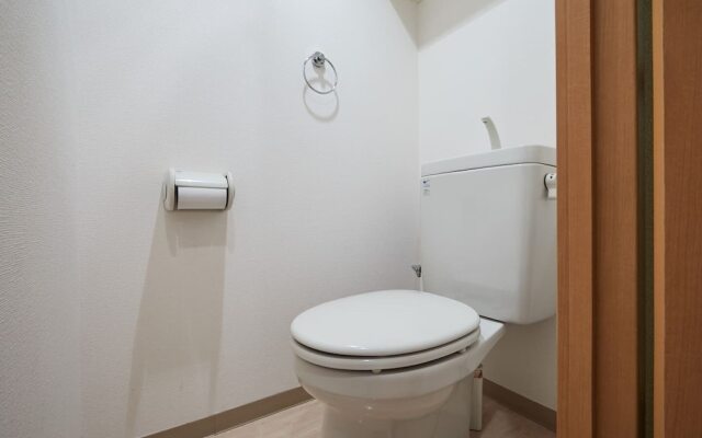 RESIDENTIAL HOTEL AMIKA-F Sangenjaya 301