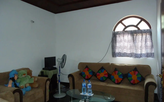 Queen Bee Guest House