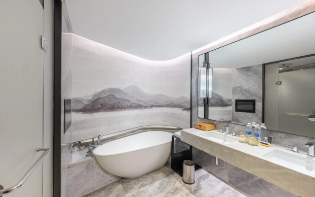 Sheraton Grand Hangzhou Binjiang Hotel