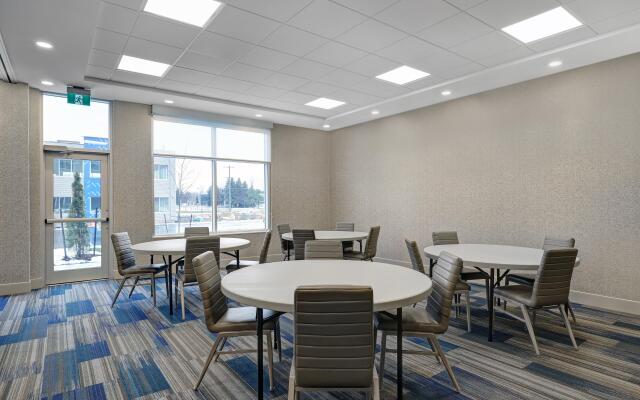 Holiday Inn Express & Suites Collingwood by IHG