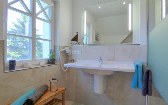 Lindenstrasse Haus Sonnenrose