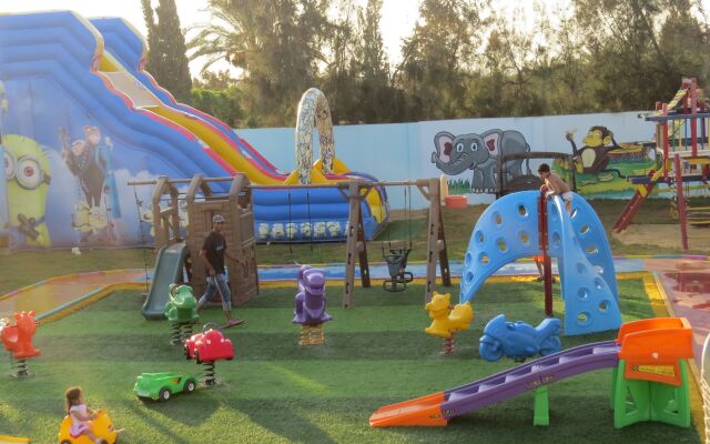 Africana Hotel & Spa