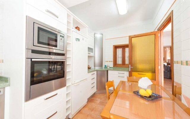 Ses Muralles Boutique House