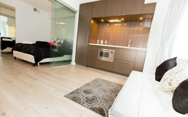 Execstay - Luxury Yorkville Suites