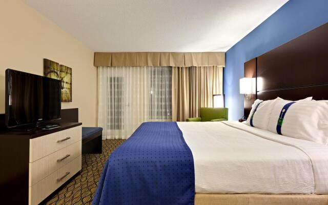 Holiday Inn Hotel & Suites Atlanta Airport-North, an IHG Hotel