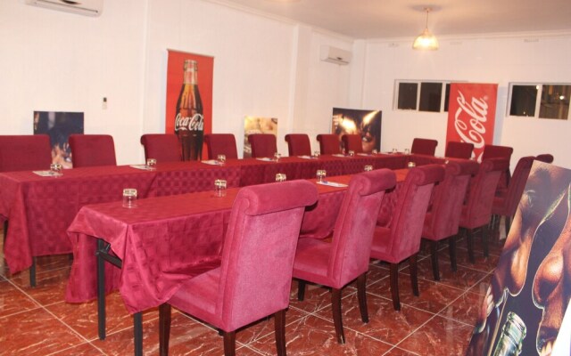 Golden Mile Hotel