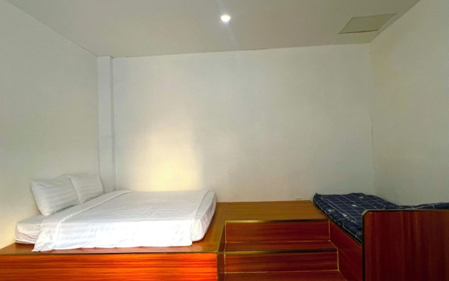 Apatuxay Vientiane Hotel & Apartment