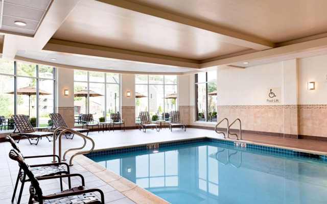 Hilton Garden Inn Boston Logan Airport