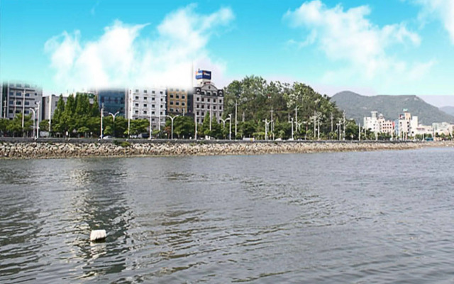 Sun House Hotel
