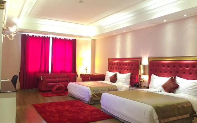 The Royal Pinnacle Hotel