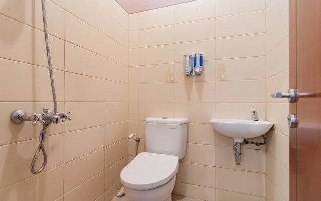 Urbanview Hotel Syariah Insani Cisarua Puncak
