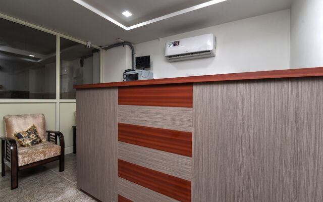 OYO Flagship 18303 Sector 24 Rohini