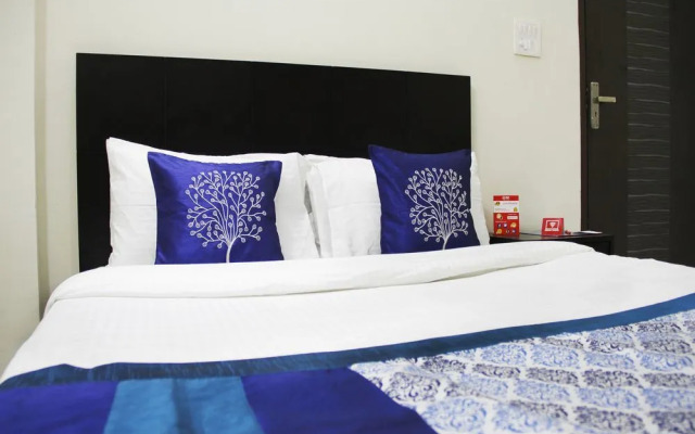 OYO Flagship Huda Market