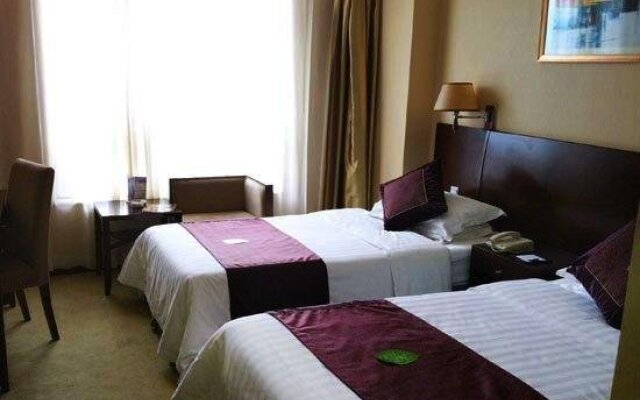 Yilan International Hotel