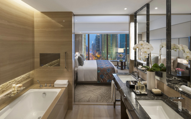Mandarin Oriental Pudong, Shanghai