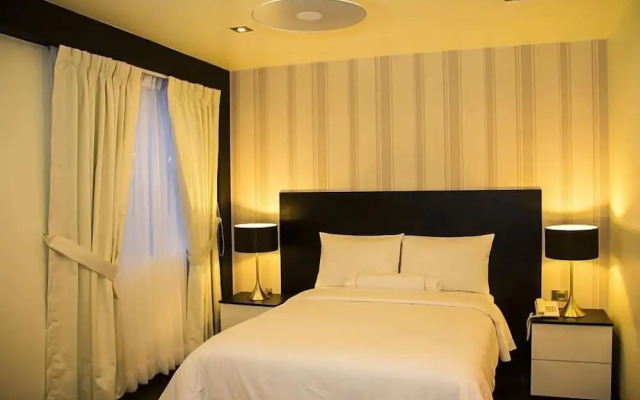 Due Hotel