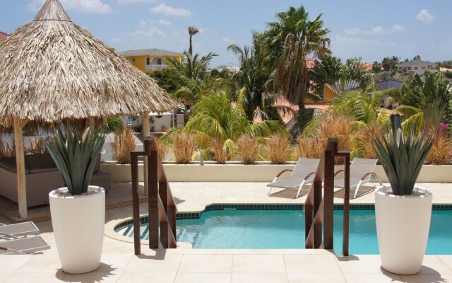 Spacious Villa With Phenomenal Views, Walking Distance to the Beach