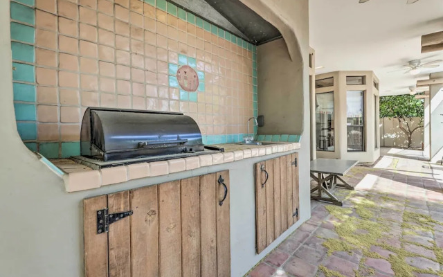 Community Pool: Pueblo Home Near Downtown Mesa