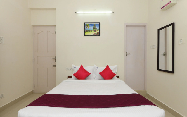 Olive Castles Inn by OYO Rooms