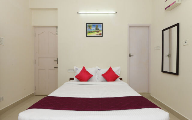 OYO 9260 Olive Castles Inn