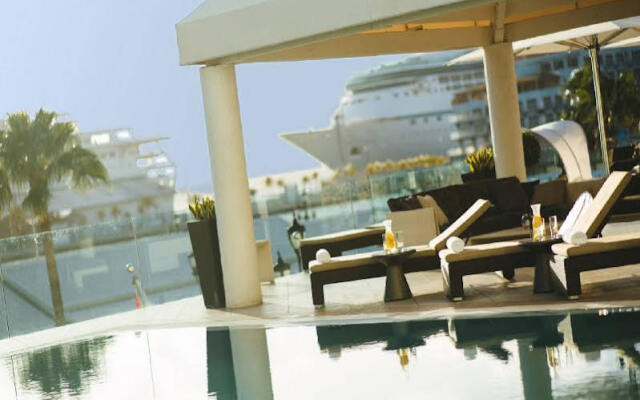 Renaissance Aruba Resort And Casino, A Marriott Luxury & Lifestyle Hotel
