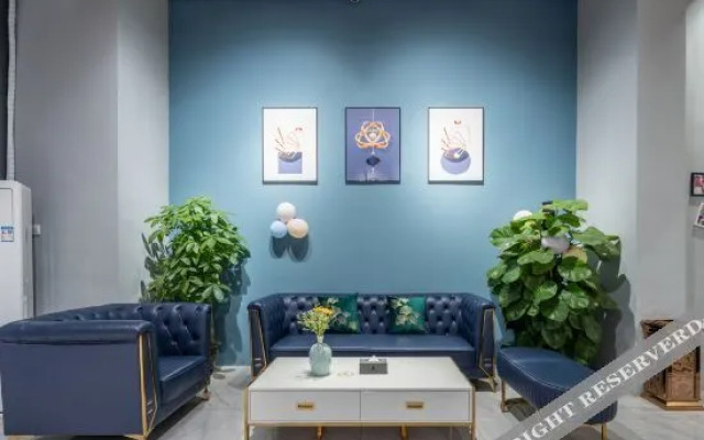 Longguang Apartment Hotel (Dawang Jiangjunshan Sports Park Branch)
