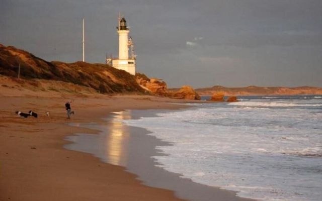 Roseneath Villa B&B – Beach – Point Lonsdale
