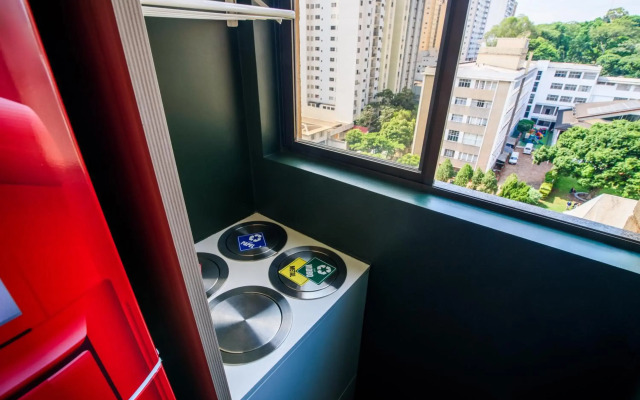 Apto Londrina Flat Hotel 1003, jacuzzi, 43 m2.