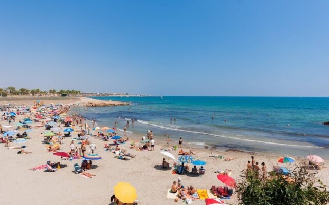 Cr191 second floor apartment