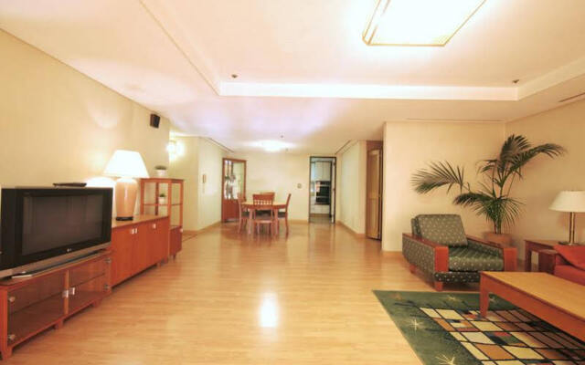 The Grand Suite