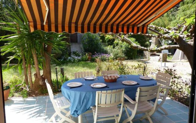 Appartement Le Lavandou, 2 pièces, 4 personnes - FR-1-308-115